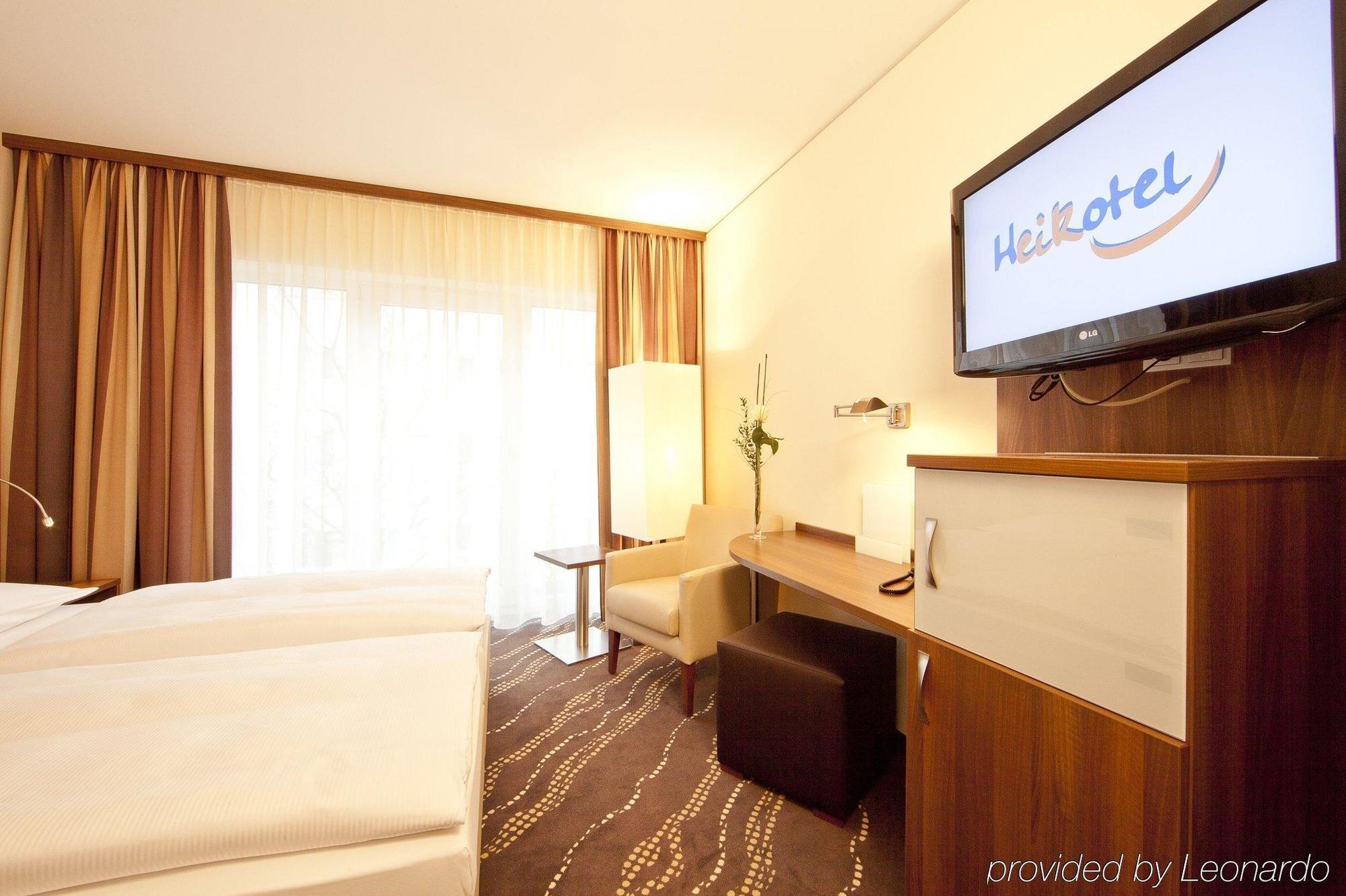המבורג Heikotel - Hotel Am Stadtpark מראה חיצוני תמונה